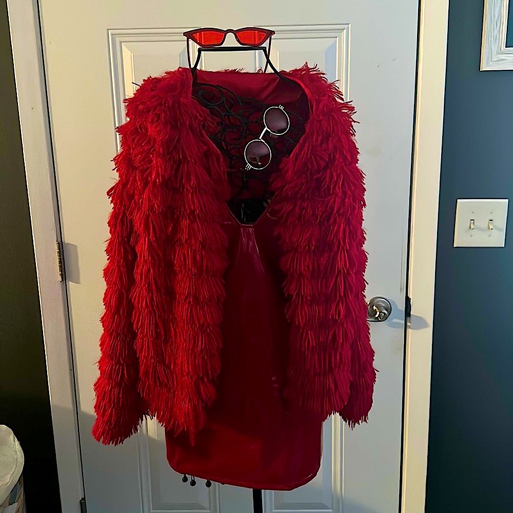 ❣️RED HALLOWEEN SET ❣️- feather coat, red vinyl mini dress, red accessories
